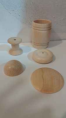 Carrete de hilo, semiesfera, barril, disco plano y rueda de madera