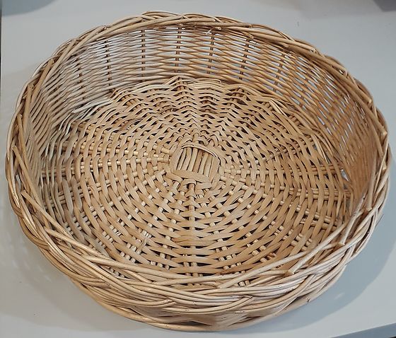 Cesta de mimbre 